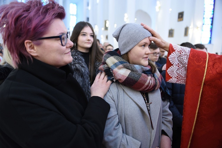 Bierzmowanie w kościele bł. Karoliny w Tarnowie