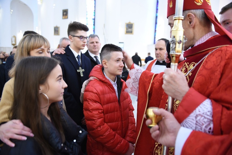 Bierzmowanie w kościele bł. Karoliny w Tarnowie