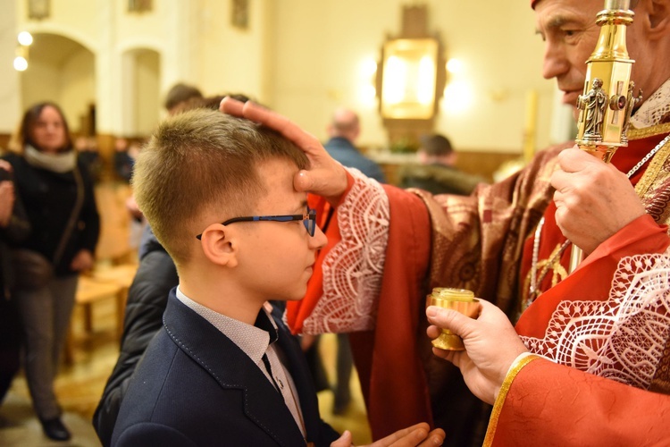 Bierzmowanie w kościele NSPJ w Tarnowie