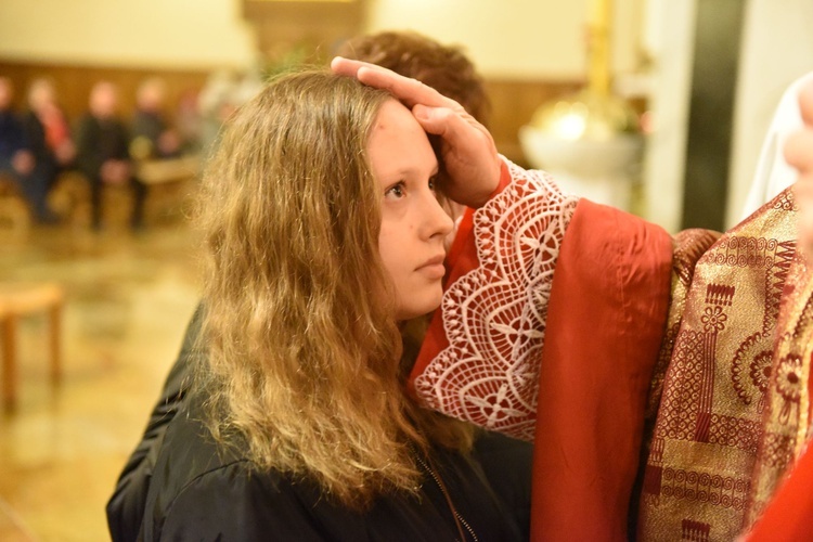 Bierzmowanie w kościele NSPJ w Tarnowie