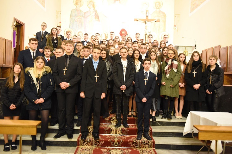 Bierzmowanie w kościele NSPJ w Tarnowie