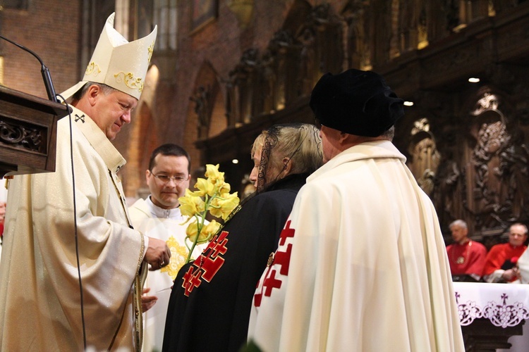 Święto patronalne abp. Józefa Kupnego i nowi nadzwyczajni szafarze Komunii św.