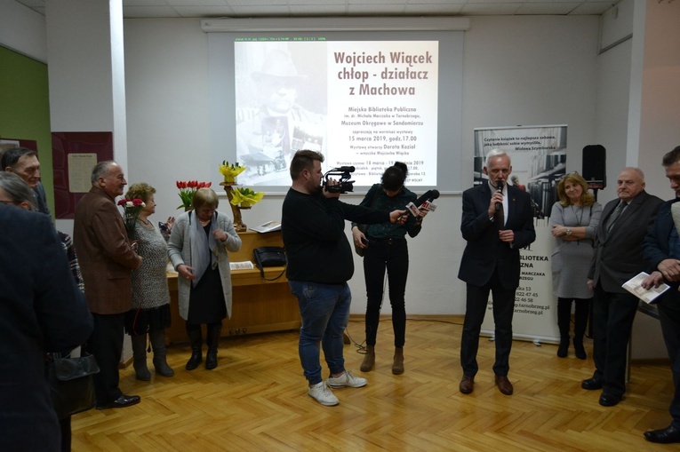 Wystawa poświęcona Wojciechowi Wiąckowi