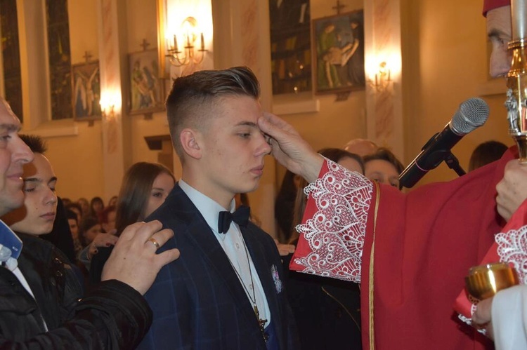 Bierzmowanie w Gumniskach