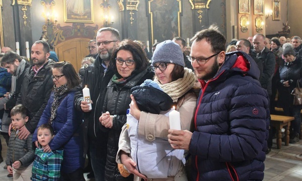 Małżonkowie z Osiedla Karpackiego w Bielsku-Białej uroczyście ogłosili Jezusa jako swojego Pana i Zbawiciela.