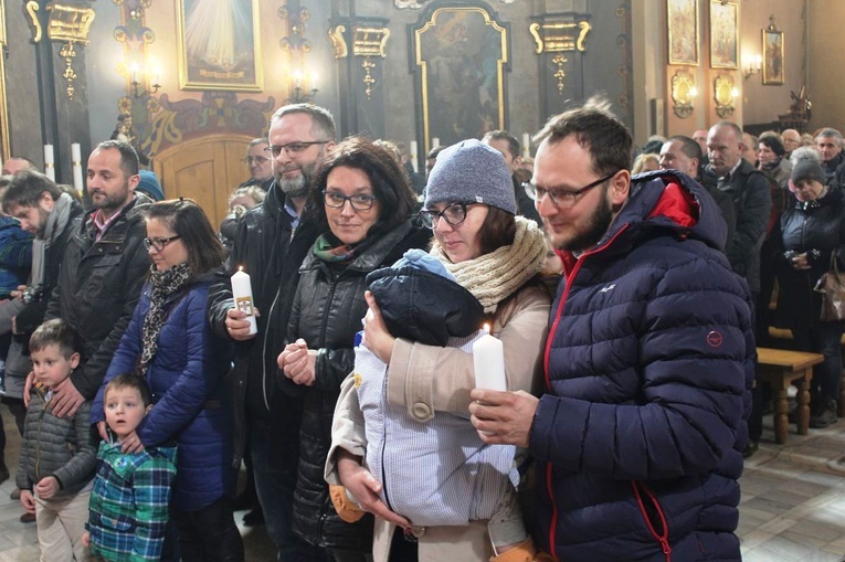 Małżonkowie z Osiedla Karpackiego w Bielsku-Białej uroczyście ogłosili Jezusa jako swojego Pana i Zbawiciela.