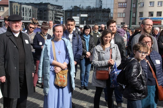 Marsz Pamięci w 76. rocznicę likwidacji getta w Krakowie