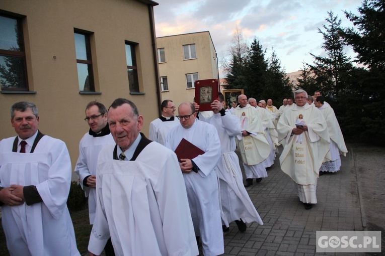 Perergynacja obrazu św. Józefa w Żarach