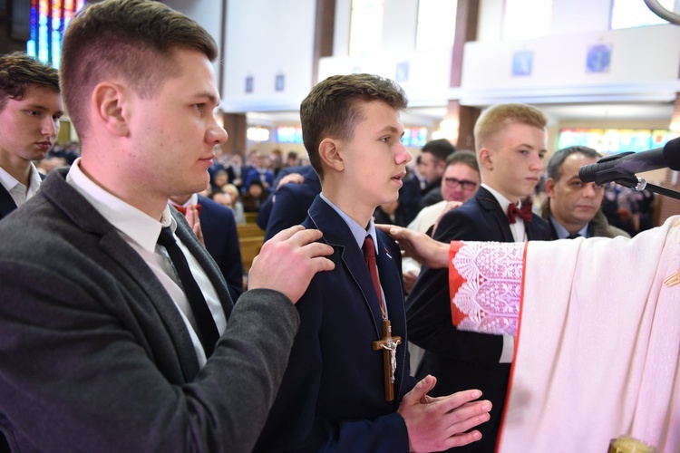 Bierzmowanie u Matki Bożej Nieustającej Pomocy w Mielcu - cz. 1