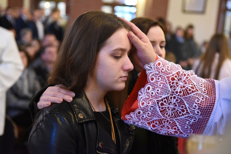 Bierzmowanie w par. Miłosierdzia Bożego w Brzesku