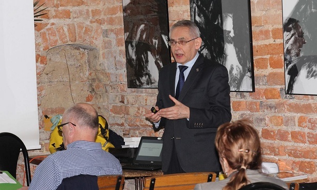 Prof. Krzysztof Ożóg opowiedział w Bielsku-Białej o św. Rafale Kalinowskim