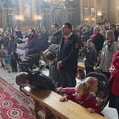 Małżonkowie u Matki Bożej Inwałdzkiej.