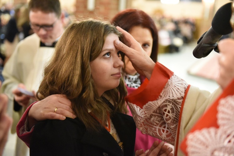 Bierzmowanie u Matki Bożej Nieustającej Pomocy w Mielcu - cz. 2