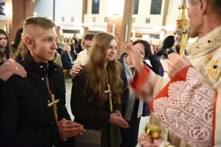 Bierzmowanie u Matki Bożej Nieustającej Pomocy w Mielcu - cz. 2