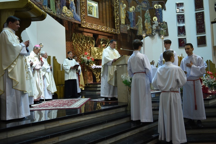 Bierzmowanie u Matki Bożej Nieustającej Pomocy w Mielcu - cz. 2