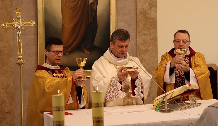 Poświęcenie Domu Duszpasterskiego św. Józefa w Andrychowie.