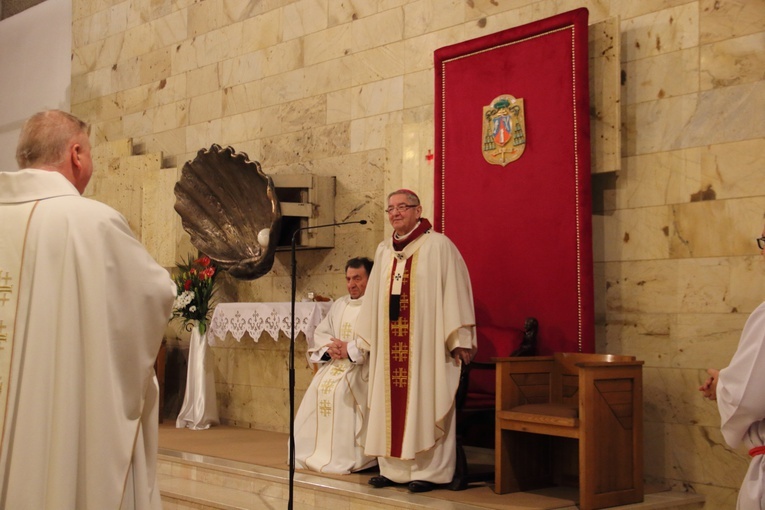 Odpust i bierzmowanie w kościele św. Józefa w Gdyni-Leszczynkach