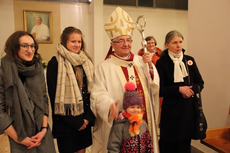 Odpust i bierzmowanie w kościele św. Józefa w Gdyni-Leszczynkach