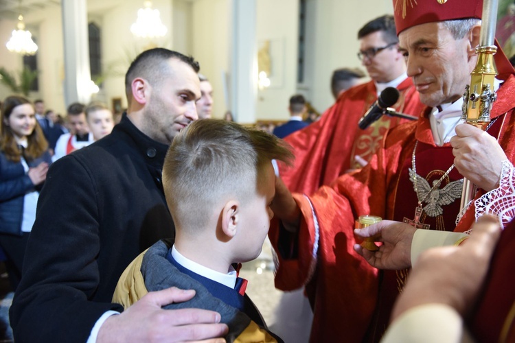 Bierzmowanie w par. Trójcy Przenajświętszej w Mielcu