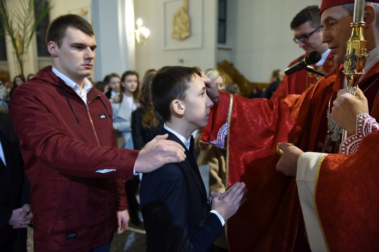 Bierzmowanie w par. Trójcy Przenajświętszej w Mielcu