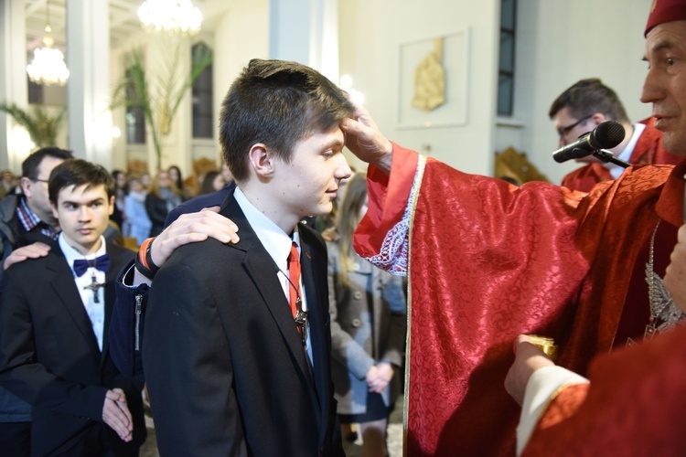 Bierzmowanie w par. Trójcy Przenajświętszej w Mielcu