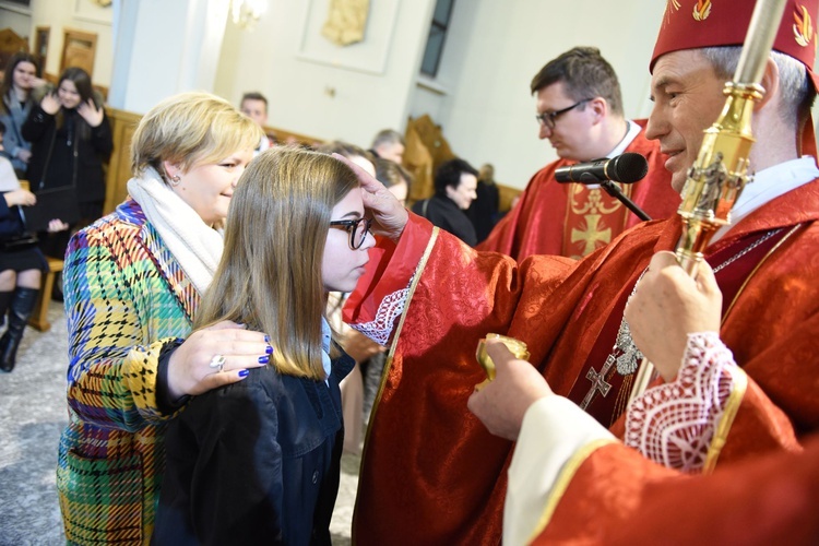 Bierzmowanie w par. Trójcy Przenajświętszej w Mielcu