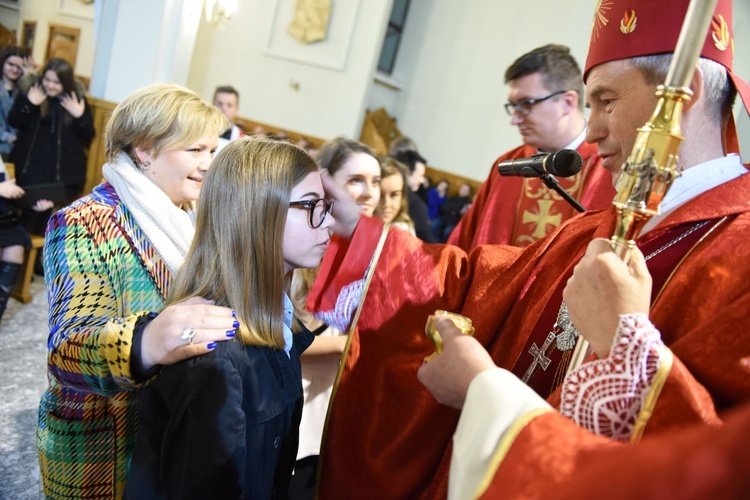 Bierzmowanie w par. Trójcy Przenajświętszej w Mielcu