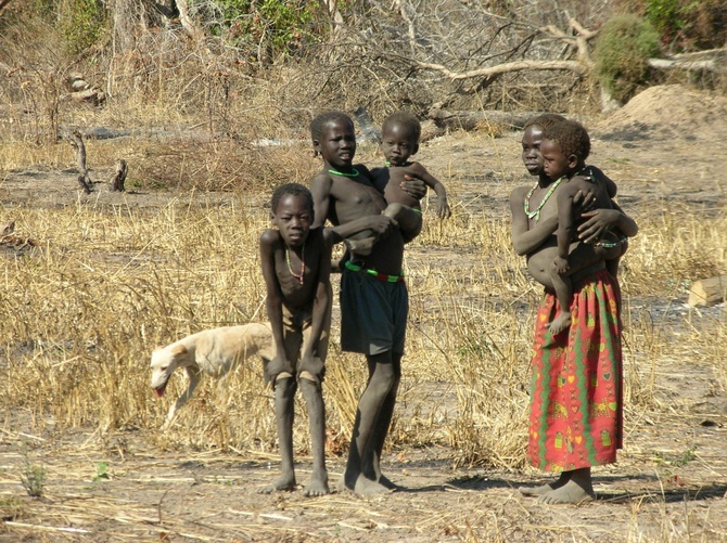 Dzieci z Sudanu Płd. potrzebują pomocy