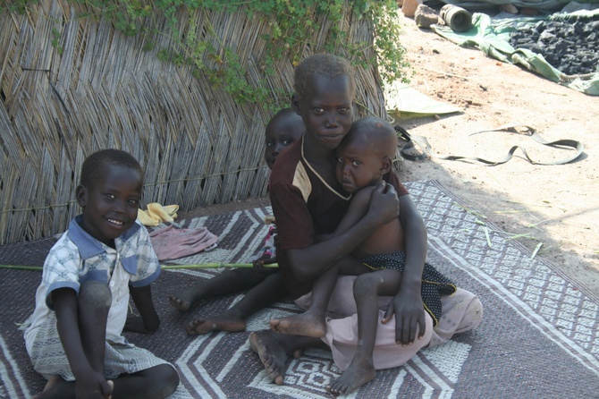 Dzieci z Sudanu Płd. potrzebują pomocy