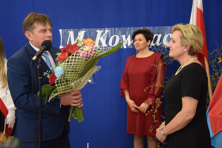 Nadanie imienia Szkole Podstawowej w Trębkach