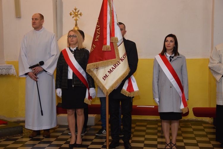 Nadanie imienia Szkole Podstawowej w Trębkach