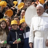 Franciszek: Niech wam nie braknie pogody ducha i uśmiechu