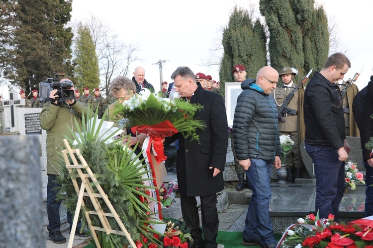 Pogrzeb plut. Jana Kwiczali "Emila" w Czechowicach-Dziedzicach