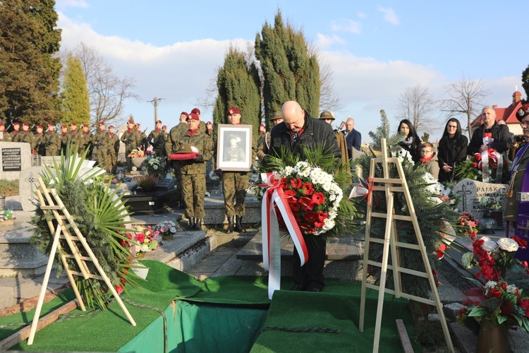 Pogrzeb plut. Jana Kwiczali "Emila" w Czechowicach-Dziedzicach