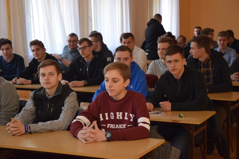 Kurs dla Szafarzy i Ceremoniarzy Eucharystii w WSD Łowicz