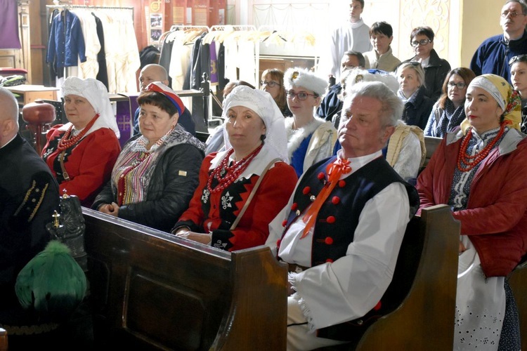 Uroczystości 15-lecia diecezji świdnickiej z udziałem abp. Salvatore Pennacchio