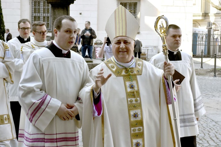 Uroczystości 15-lecia diecezji świdnickiej z udziałem abp. Salvatore Pennacchio