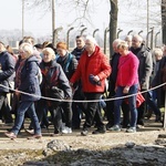 Droga Krzyżowa w intencji trzeźwości w KL Birkenau - 2019