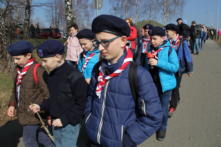 Skauci Europy w Piekarach Śl. - od kopca do bazyliki