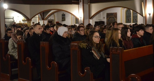 Wielkopostne Czuwanie Młodzieży w Szczecinku