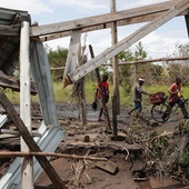 446 ofiar śmiertelnych cyklonu Idai i powodzi w Mozambiku