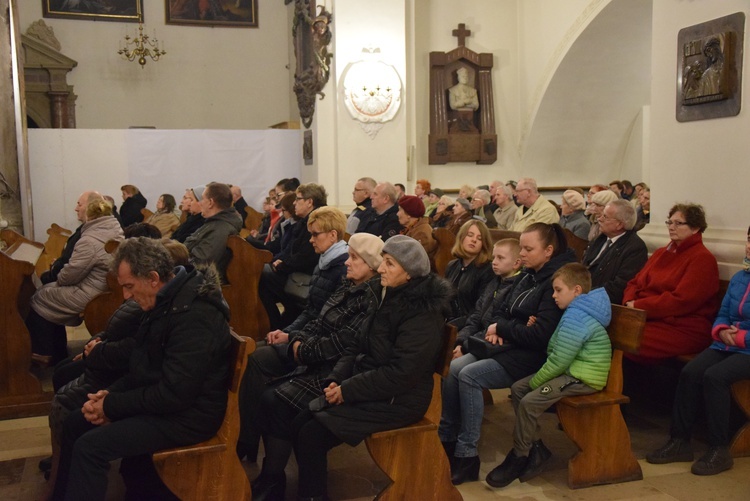 Msza w intencji śp. bp. Alojzego Orszulika 30 dni po śmierci