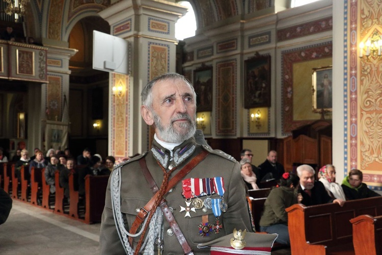 Odsłonięcie popiersia mjr. Zygmunta Szendzielarza "Łupaszki"