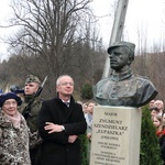 Odsłonięcie popiersia mjr. Zygmunta Szendzielarza "Łupaszki"