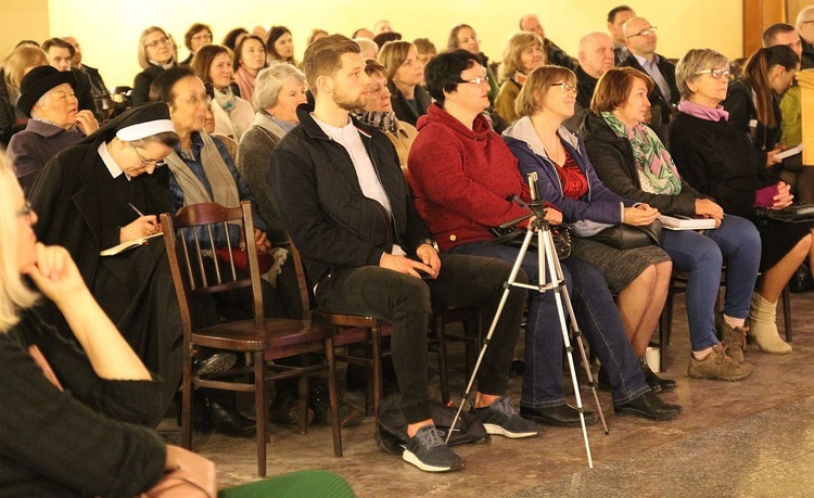 Spotkanie autorskie z ks. Jerzym Szymikiem w "Sercu"