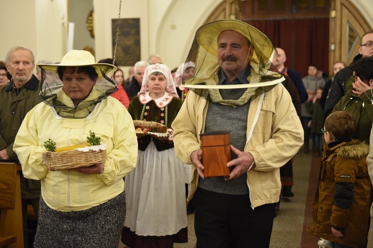 Procesja z darami odzwierciedla to, czym żyją uczestnicy Eucharystii