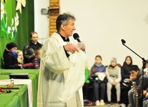 Ks. dr Andrzej Krasowski: Kto z was mył stopy swojej babci?