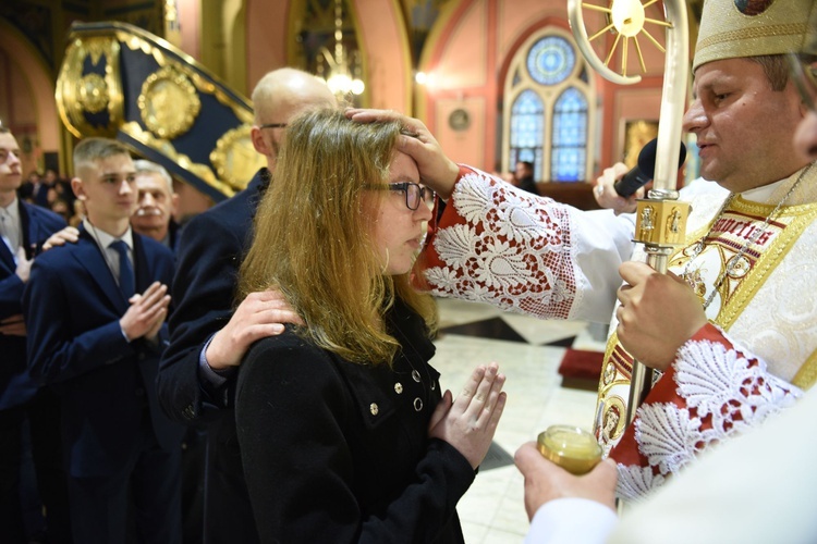 Bierzmowanie u św. Kazimierza w Nowym Sączu