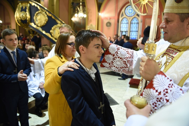 Bierzmowanie u św. Kazimierza w Nowym Sączu