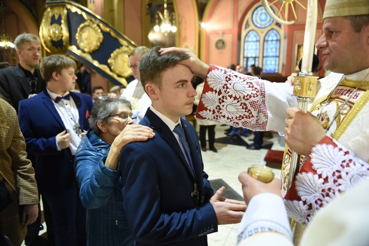 Bierzmowanie u św. Kazimierza w Nowym Sączu